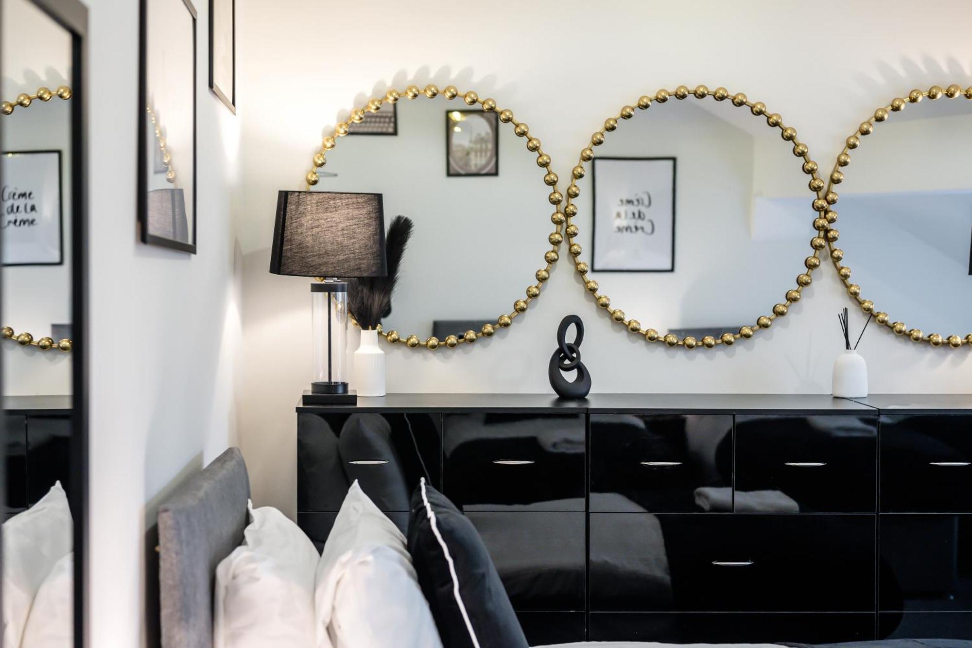 Anfield Cosy Stays - Air Host & Stay - Sleeps 14 Liverpool Exterior photo